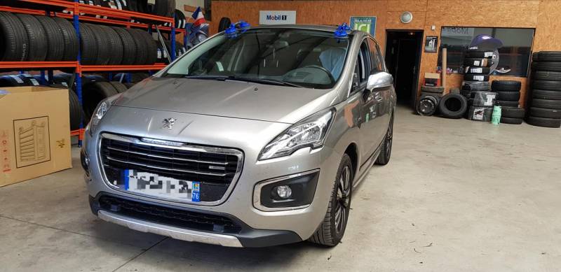 Garage pour remplacement pare-brise toute marque pour voiture familiale proche de Bolbec 76
